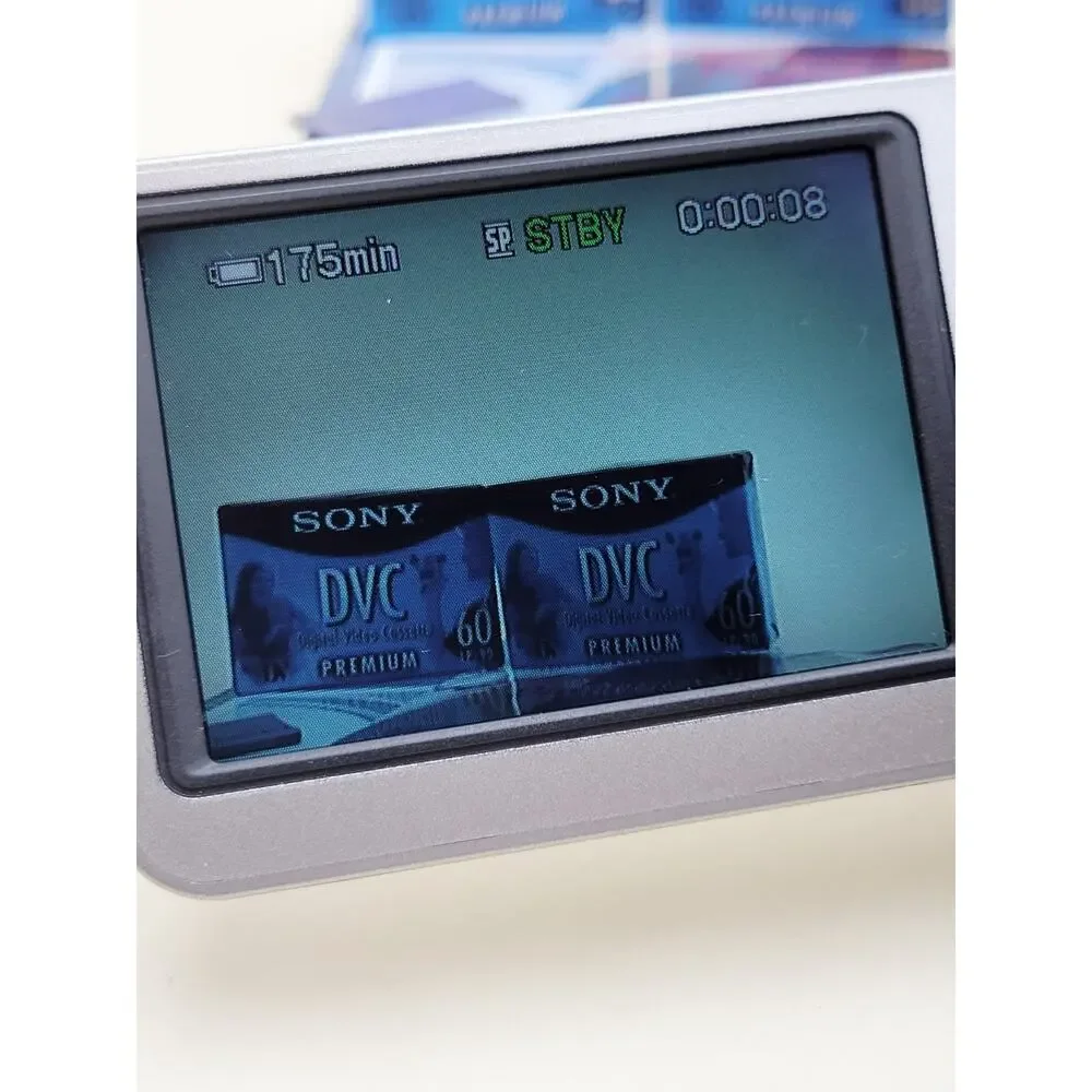 Vintage Sony Handycam DCR-TRV11 MiniDV Digital Camcorder Bundle